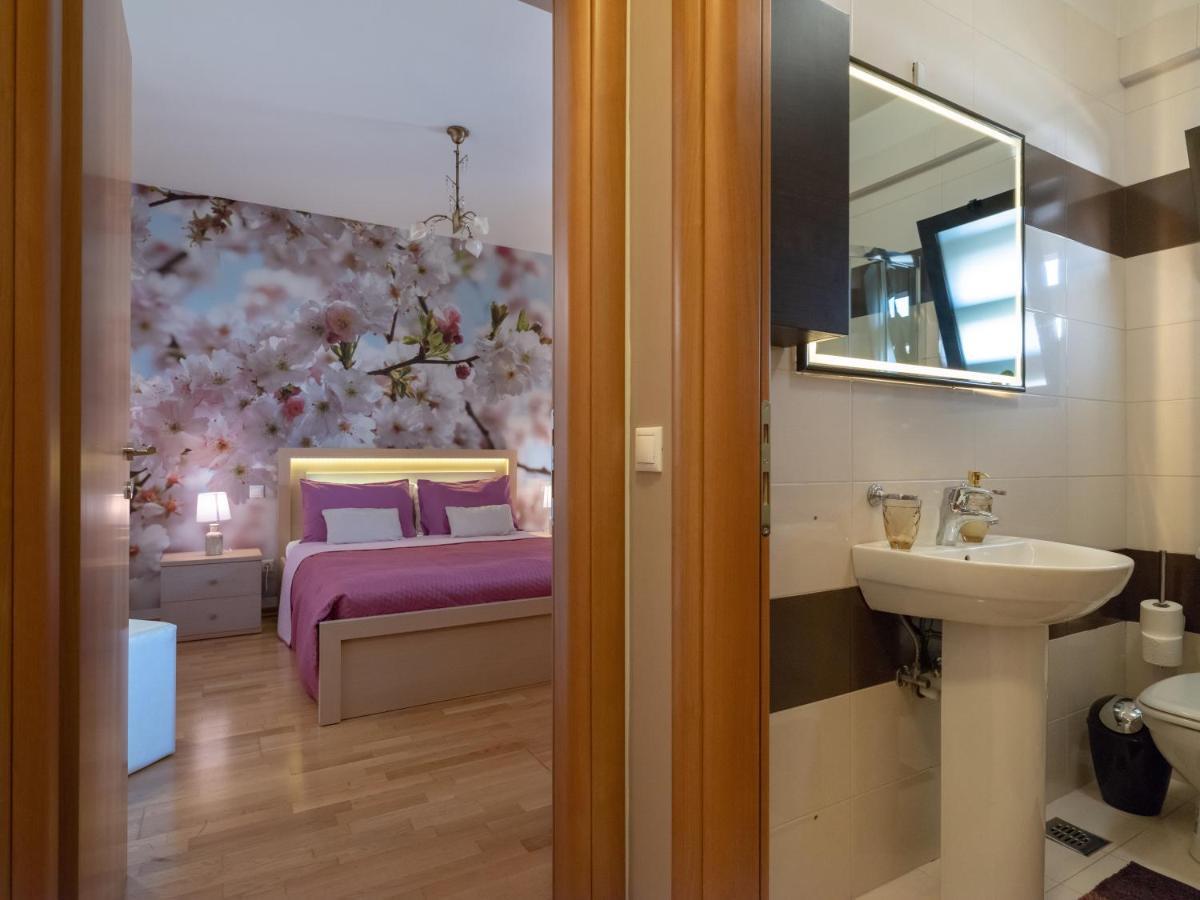 Onyx City Center Apartment With Parking Iráklio Kültér fotó